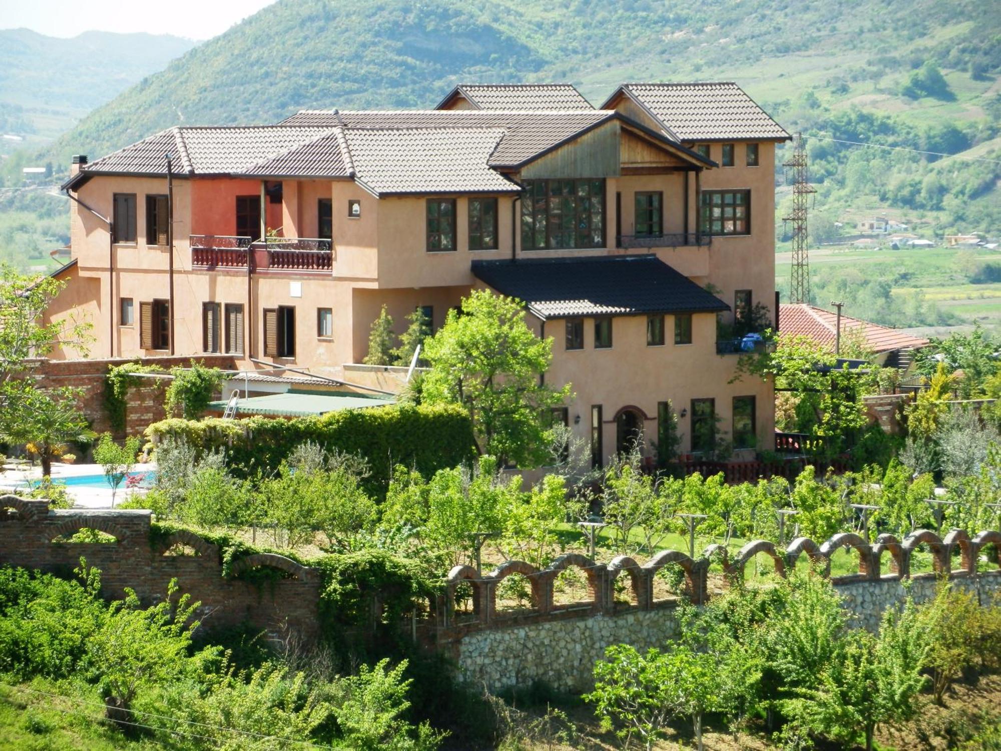 Villa Mugs Ljaknasi Exterior photo