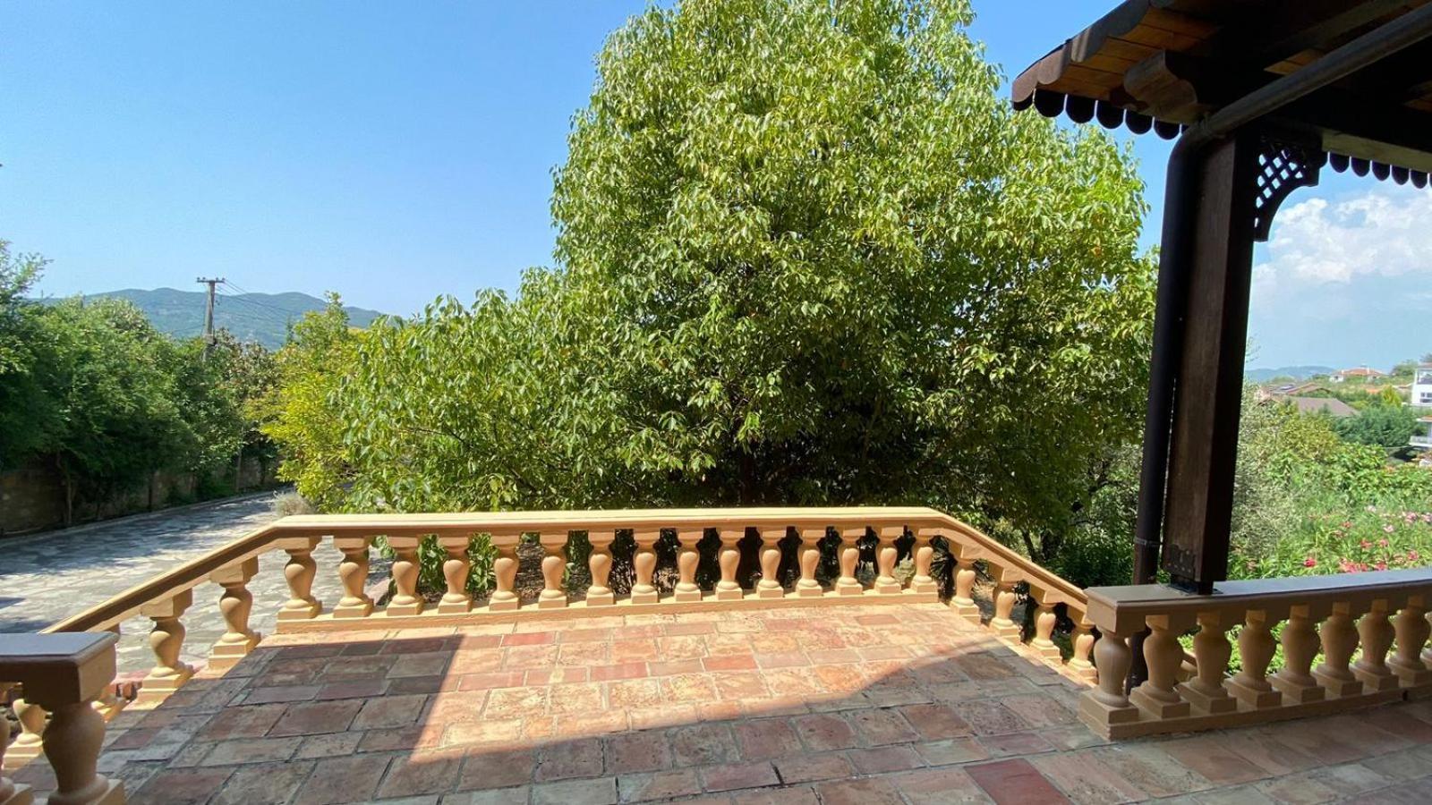Villa Mugs Ljaknasi Exterior photo