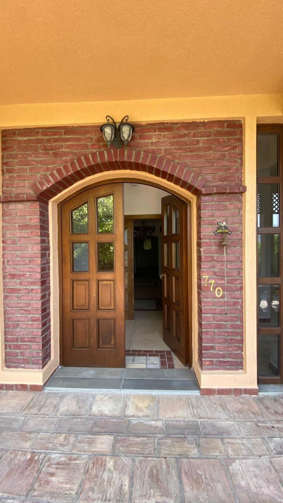 Villa Mugs Ljaknasi Exterior photo